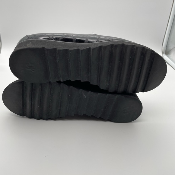 Donald J. Pliner women’s croc embossed black Hope slip on loafer in size 8 - Picture 5 of 10